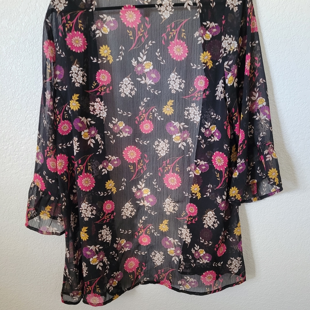 Sheer cover-up - Picture 4 of 4